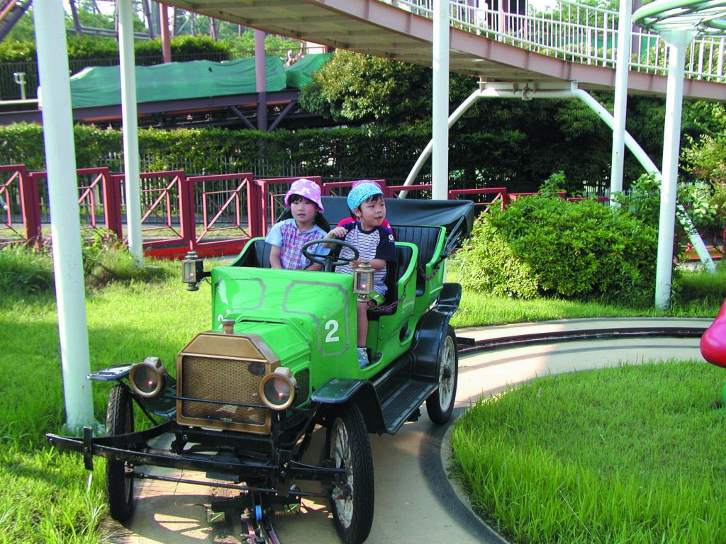 アトラクション よみうりランド遊園地